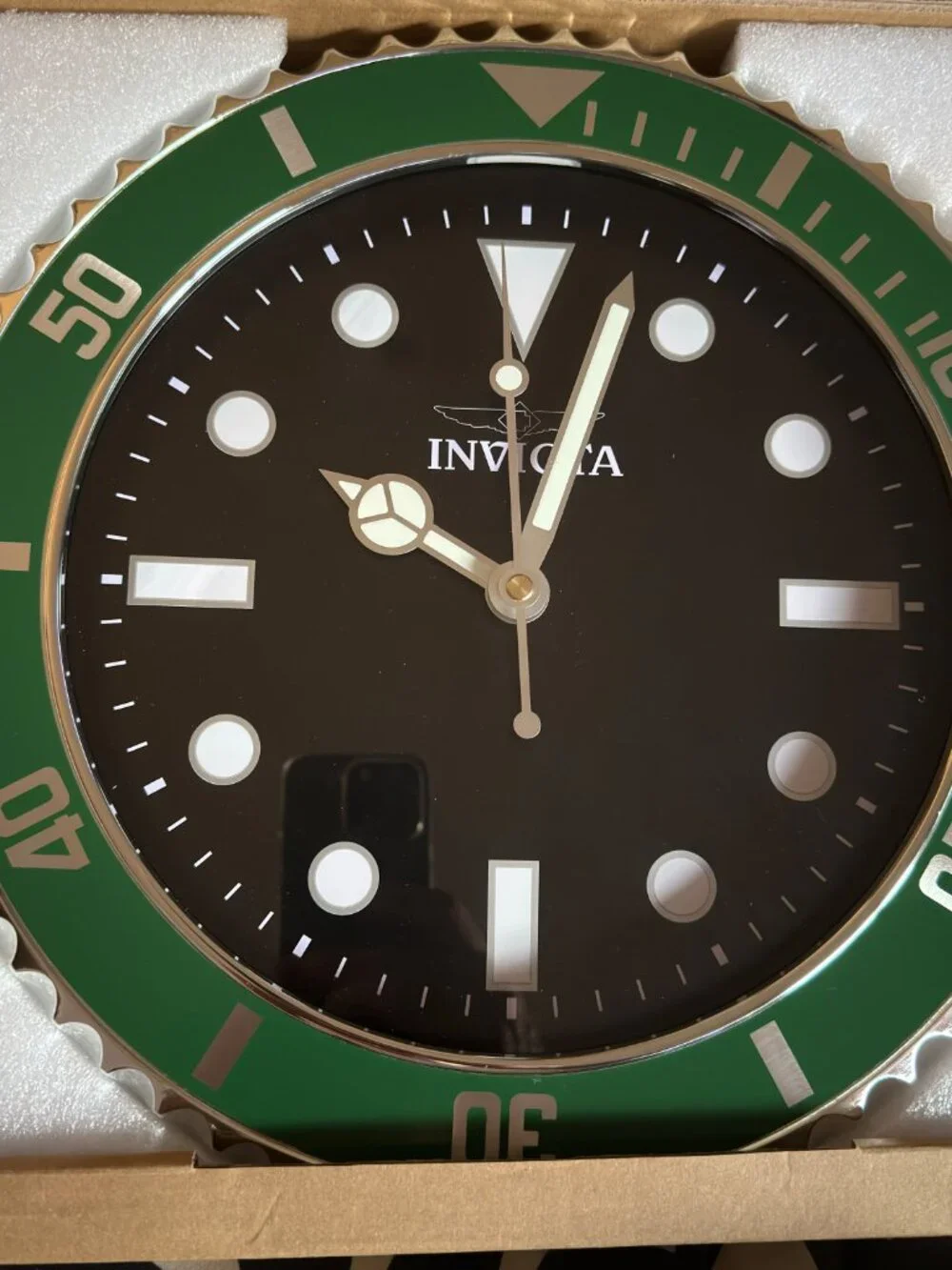 $129 Invicta Pro Diver Starbucks Black Green 12